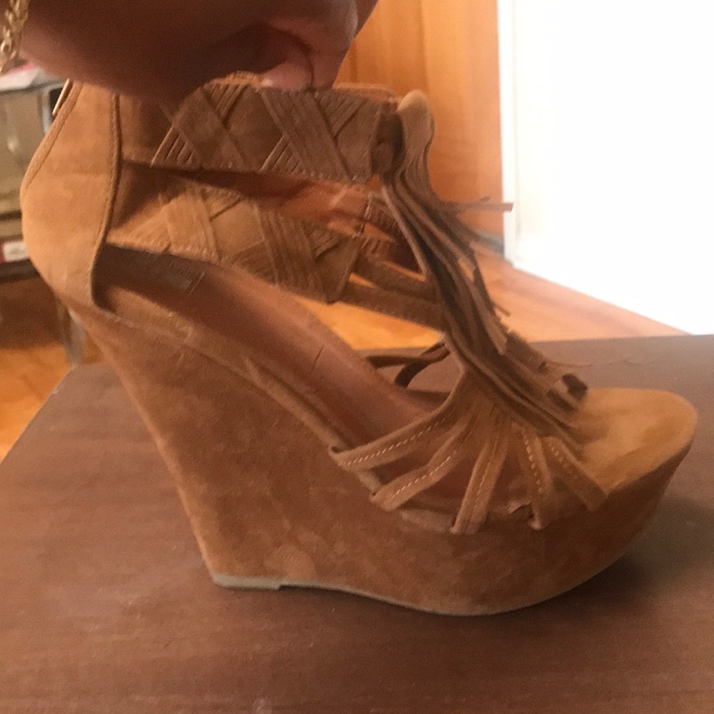 Brown wedges
